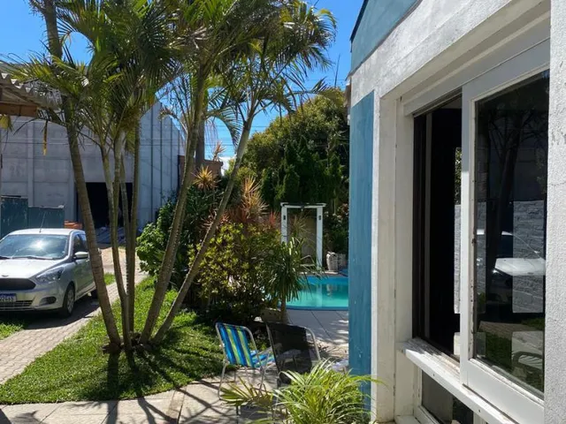 Imagem 2: Casa ampla com 2 quartos, suíte, piscina e estrutura completa