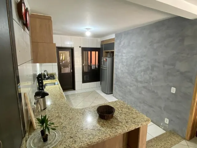 Imagem 8: Casa ampla com 2 quartos, suíte, piscina e estrutura completa