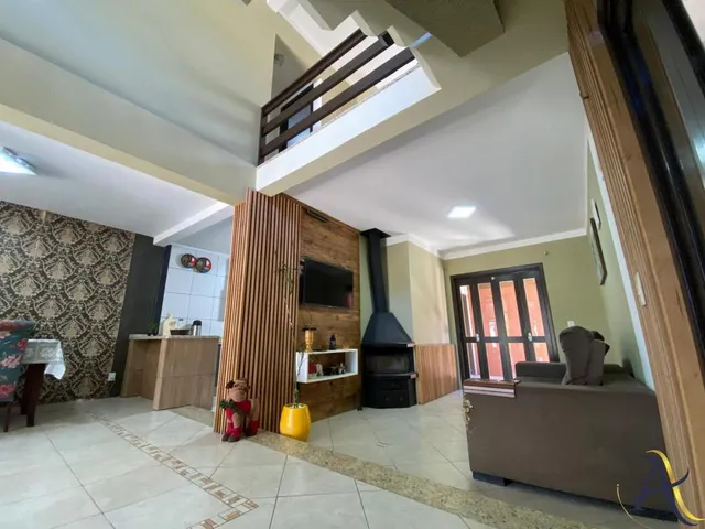 Imagem 11: Casa ampla com 2 quartos, suíte, piscina e estrutura completa