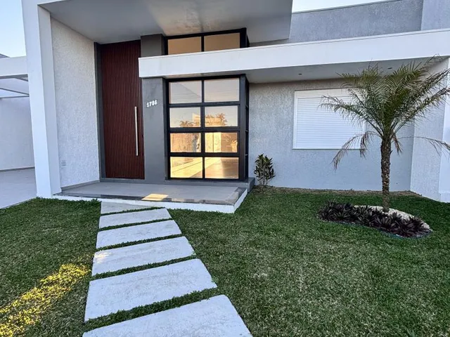 Imagem: Casa em Imbé com 3 suítes e Piscina