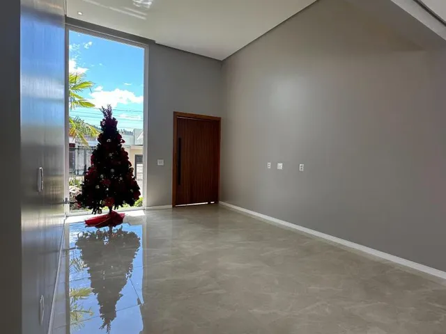Imagem 7: Casa com 300m² de área de terreno, 2 dormitórios sendo 1 suíte no Centenário em