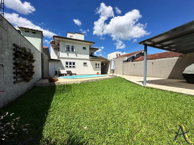 Imagem 8: Casa Completa com Suíte, Piscina, Churrasqueira e Garagem para 3 Carros em excelente