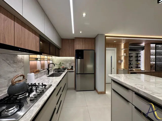 Imagem 11: À venda Apartamento com 3 dormitórios