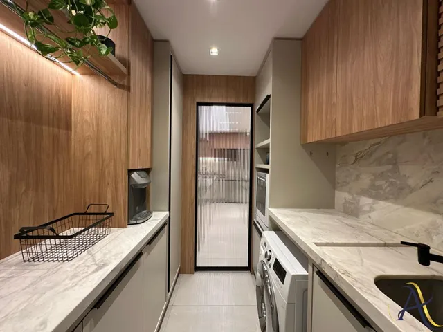 Imagem 16: À venda Apartamento com 3 dormitórios