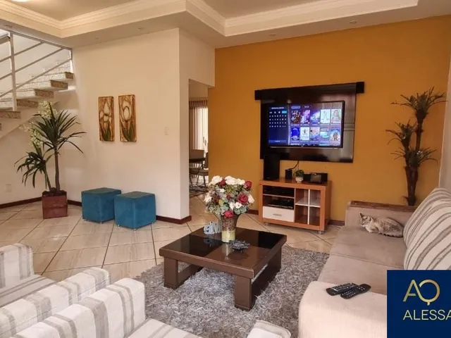 Imagem: CASA RESIDENCIAL em VOLTA REDONDA - RJ