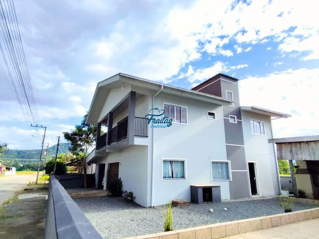 Imagem: Casa com 04 quartos sendo 02 suítes em