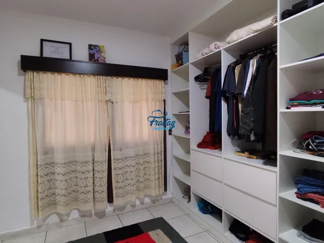 Imagem 11: Casa com 04 quartos sendo 02 suítes em Schroeder no Centro