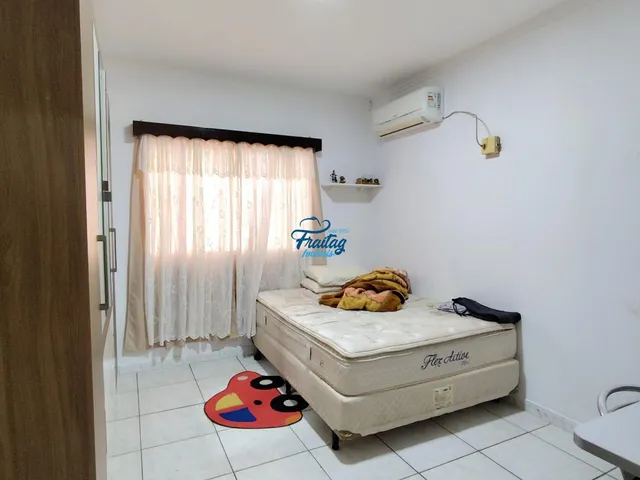 Imagem 13: Casa com 04 quartos sendo 02 suítes em Schroeder no Centro