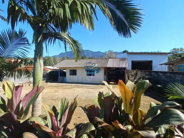 Imagem 2: Casa com 02 Quartos no Bairro Bracinho
