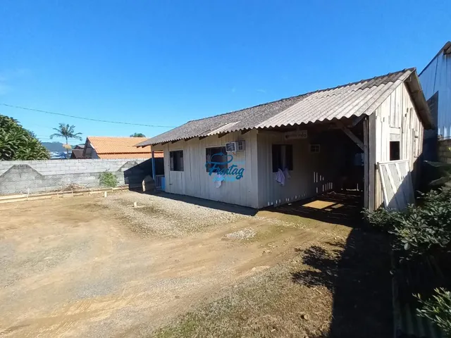Imagem 8: Casa com 02 Quartos no Bairro Bracinho