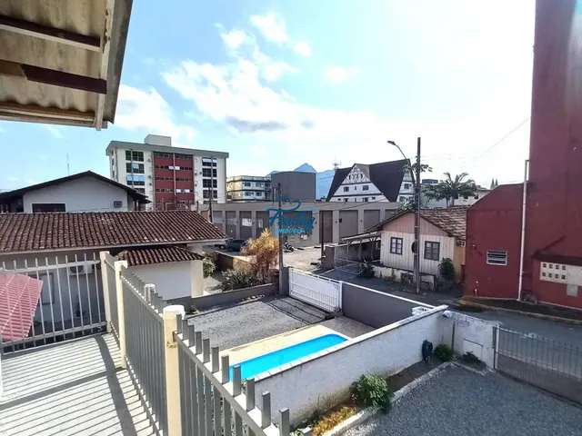 Imagem 7: Casa sobrado com 03 quartos em Guaramirim no Bairro Centro