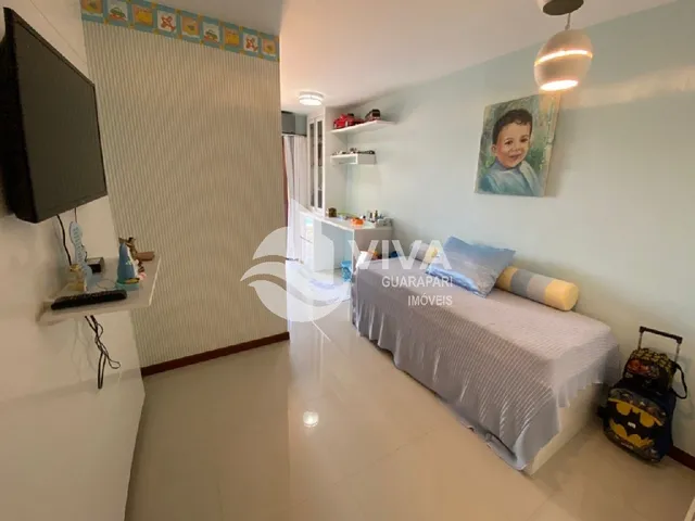 Imagem 6: Ampla casa de alto padrão com 4 suítes e 3 vagas de garagem na Nova Guarapari