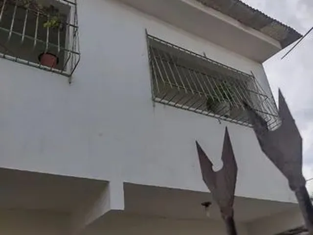 Imagem 3: Vende-Se Ou Troca-Se Casa 1° Andar e Ponto Comercial Terra