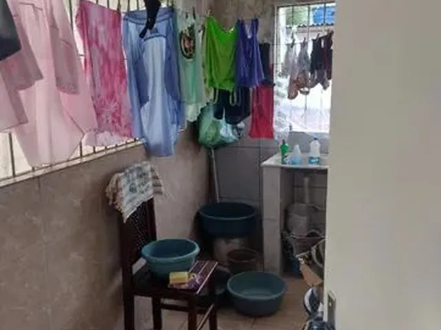 Imagem 4: Vende-Se Ou Troca-Se Casa 1° Andar e Ponto Comercial Terra