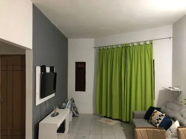 Imagem 3: Próximo À Igreja Adventista, Ladeira de Pedra Perto do Centro