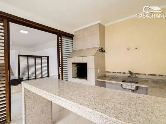 Imagem 9: Casa com 3 Dormitórios À Venda, 362 M² por R$ 2.500.000,00 - Guabirotuba - Curitiba/Pr