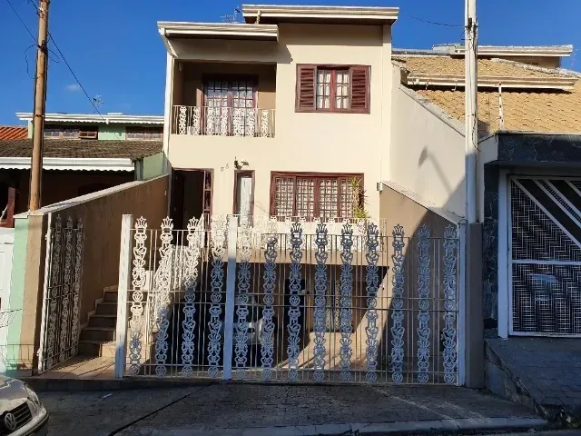 Imagem 1: Lindo Sobrado com 04 Dormitórios ( Duas Suítes ) com Vista Panoramica em Excelente Localização de Jundiaí - Sp