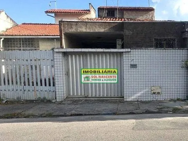 Imagem: Casa com 3 Dormitórios À Venda, 41 M²