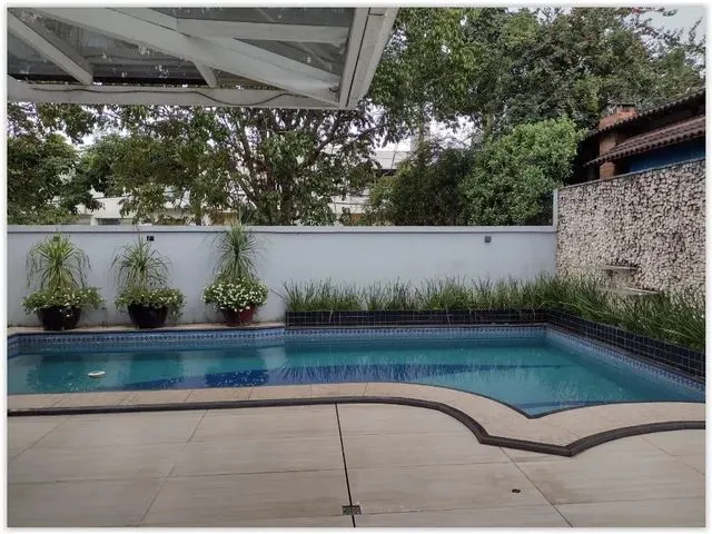 Imagem: Casa de Condomínio para Venda com 950 Metros