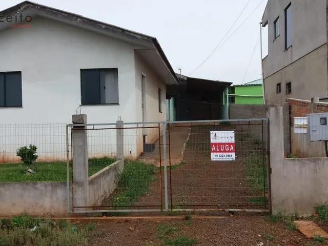 Imagem: ALUGA - CASA DE FUNDOS LOCALIZADA NO BAIRRO