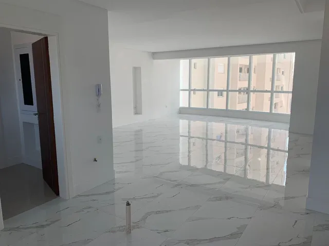 Imagem: MARINA BEACH TOWERS - APARTAMENTO COM 04