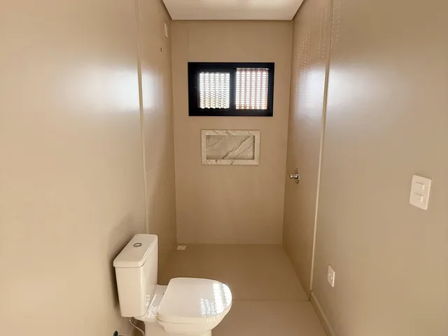 Imagem 7: CASA TRIPLEX COM 03 SUÍTES NO CENTRO DE BALNEÁRIO CAMBORIÚ