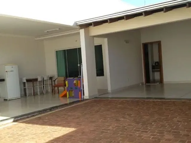 Imagem: Casa para Aluguel Tem 180 M2 com 03 Quartos