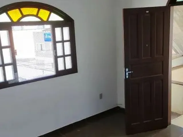 Imagem: O apartamento possui 2 Dormitórios, 1 Banheiro, 58m² de
