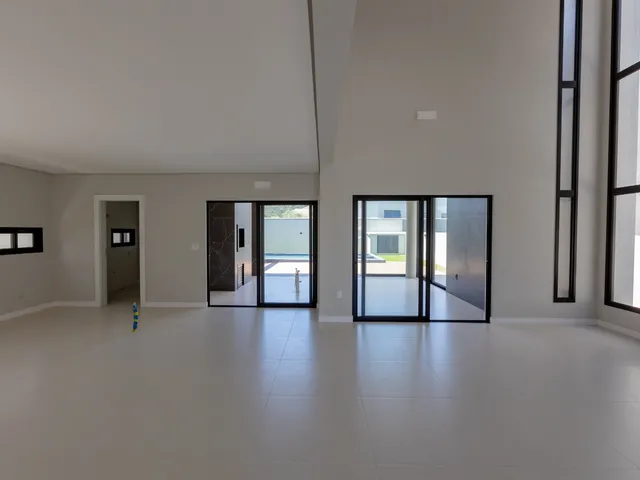 Imagem 12: CALEDÔNIA PRIVATE VILLAGE - CASA COM 03 SUÍTES EM CAMBORIÚ