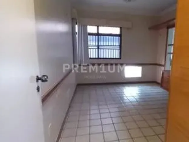 Imagem 2: Apartamento Apartamento com 3 dormitórios