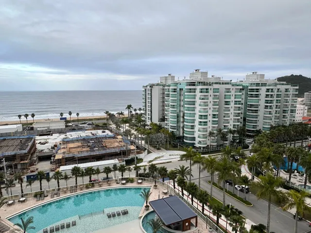 Imagem 2: BRAVA BEACH INTERNACINAL - RESERVA FIGUEIRA - APARTAMENTO 04 SUÍTES NA PRAIA BRAVA EM