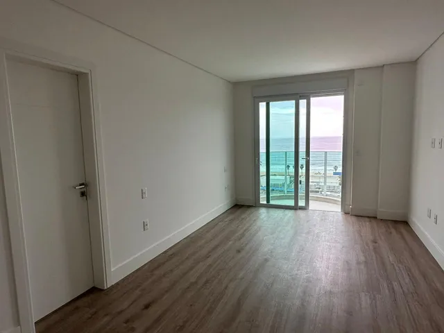 Imagem 4: BRAVA BEACH INTERNACINAL - RESERVA FIGUEIRA - APARTAMENTO 04 SUÍTES NA PRAIA BRAVA EM