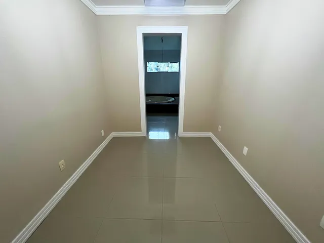 Imagem 15: CASA COM 500 M² CONSTRUÍDOS EM CABEÇUDAS - ITAJAÍ