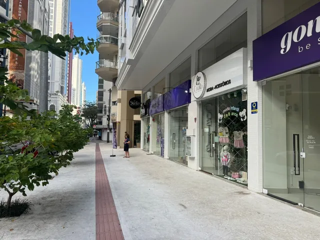 Imagem: SALA COMERCIAL NA AVENIDA BRASIL - BALNEÁRIO