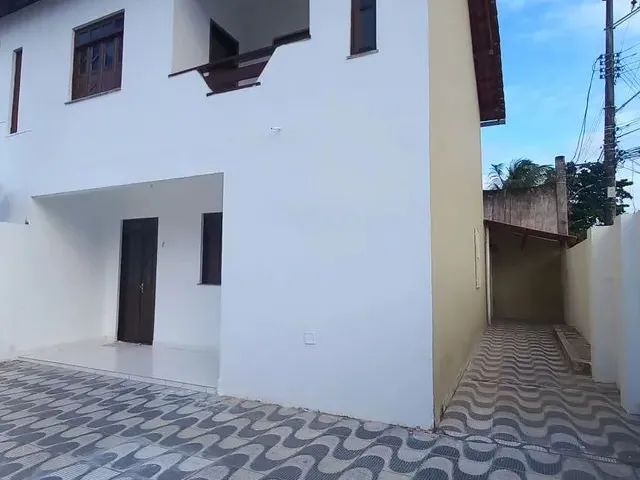 Imagem: Alugo Casa Dúplex 4/4 Colina de Itapua