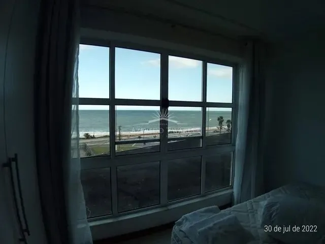 Imagem: O studio possui 1 Dormitório, 1 Banheiro, 1 Vaga na