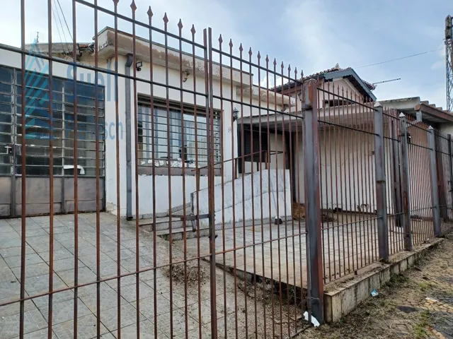 Imagem 2: Casa na Vila Industrial-totalmente para reforma-próximo à Avenida Carlos de Campos e