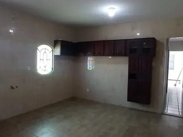 Imagem 10: Casa no Vinhais com 5 Quartos, Sendo 1 Suíte