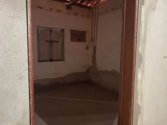 Imagem 13: Casa Oito Quartos Poço