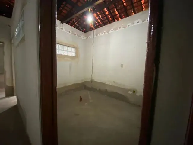 Imagem 15: Casa Oito Quartos Poço