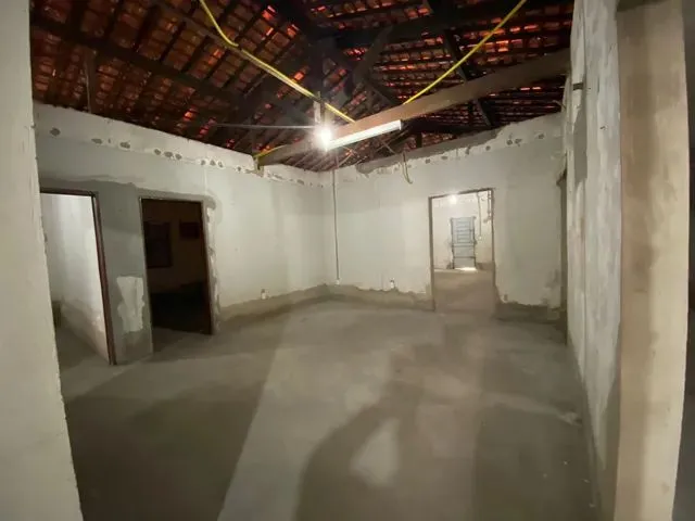Imagem 9: Casa Oito Quartos Poço