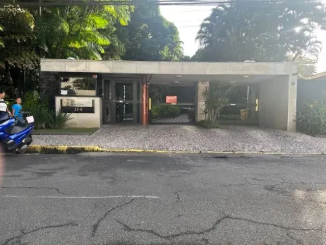 Imagem 6: Alugo Apartamento 4 Quartos (3 Suítes)