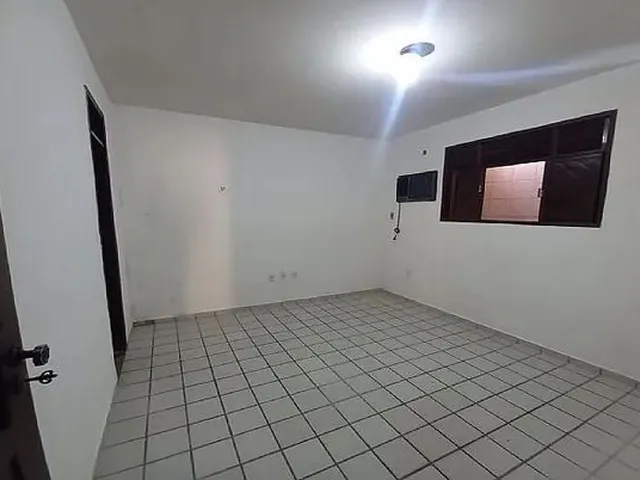 Imagem 2: Casa em Condomínio Prox. a Av Abel Cabral