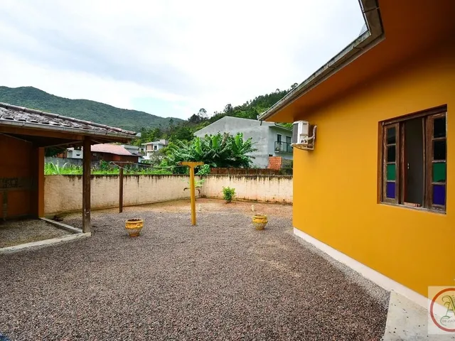 Imagem 14: Casa à venda no bairro Centro - Governador Celso Ramos/SC