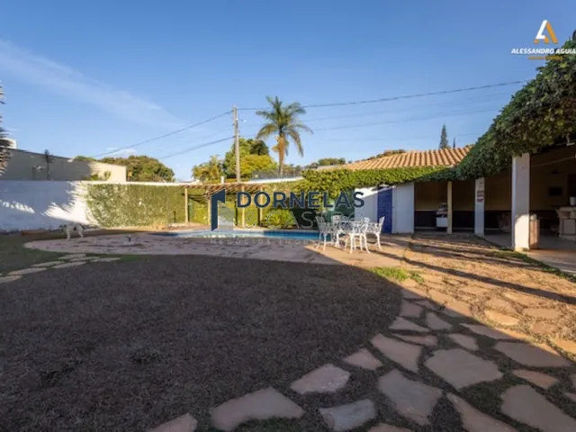 Imagem 2: CASA TÉRREA EM ARNIQUEIRA TERRENO DE 950M² ESTUDA TROCA - VALOR NO GUARÁ OU ÁGUAS
