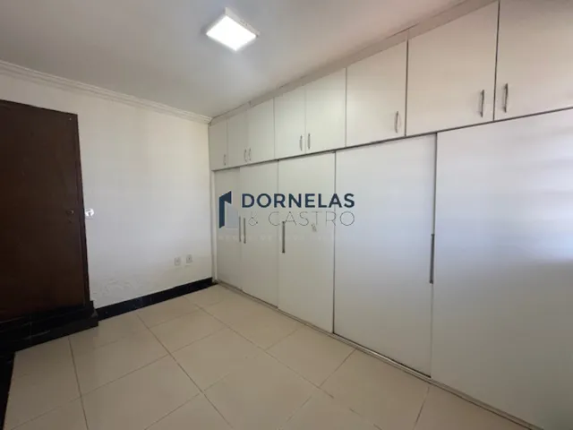 Imagem 6: CASA TÉRREA 3 DORMITÓRIOS UMA SUÍTE GUARAPARK COND. FECHADO TERRENO COM 800M²