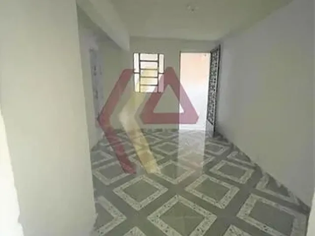 Imagem: Casa com 2 Quartos Espaçosa