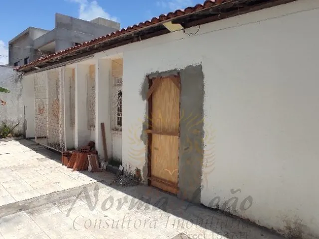 Imagem 7: Casa térrea com piscina na Coroa do Meio, Aracaju/SE. Ideal para Escritórios, Clínicas