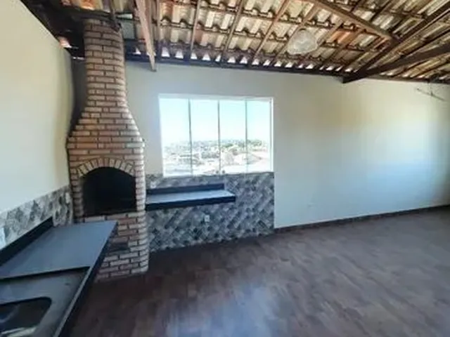 Imagem: Casa de Três Quartos no Bairro Ressaca