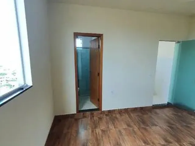 Imagem 3: Casa de Três Quartos no Bairro Ressaca